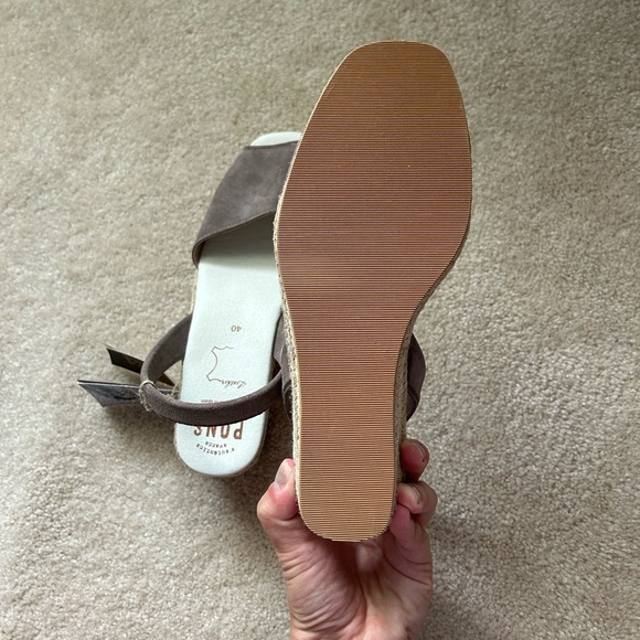 Pons ‘The Spanish Sandal Co’ Taupe-Colored Twine Wedge Espadrilles - Picture 10 of 11